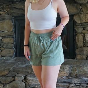 Drawstring shorts with side pockets